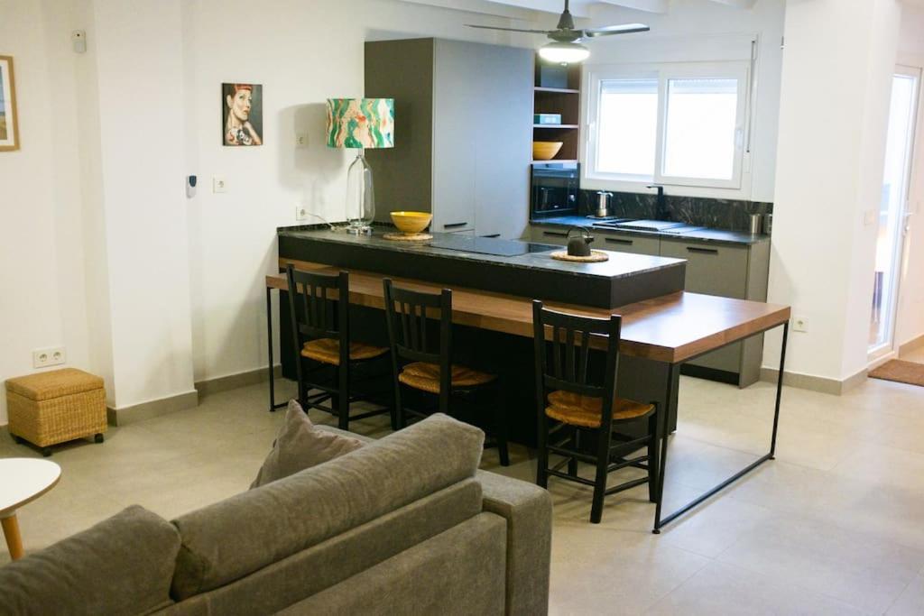 Апартаменты Biznaga House, Loft Privado E Independiente Малага Экстерьер фото